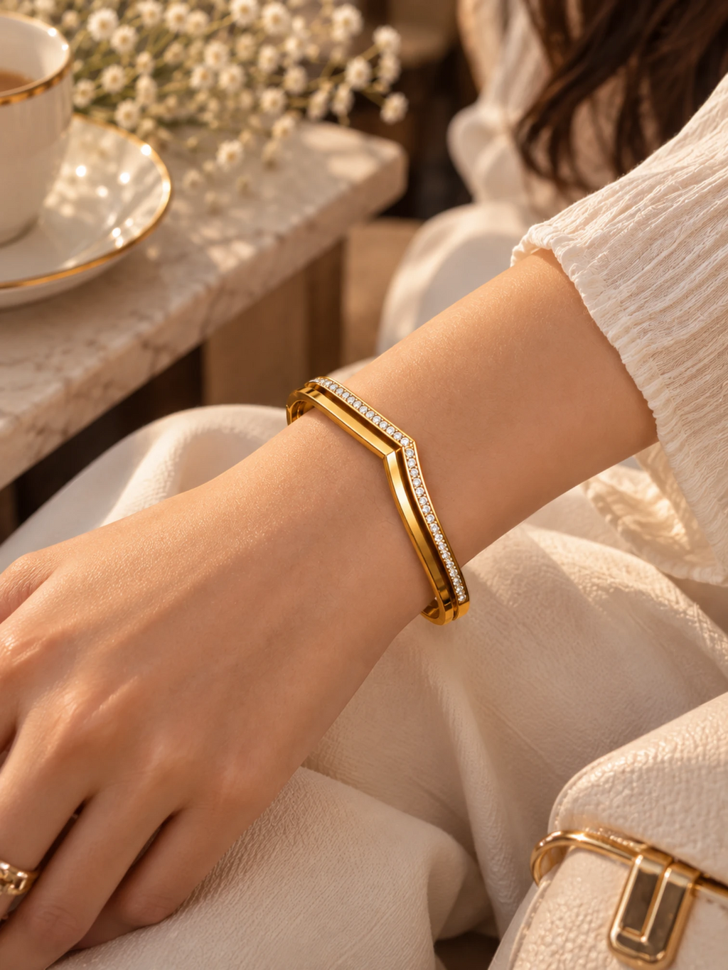 Geometric Sparkle Gold Bracelet - 2.6 & 2.8
