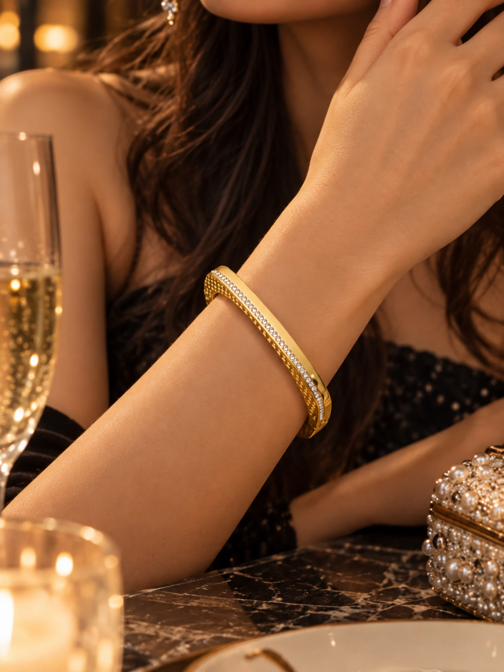 Luxe Crystal Edge Bracelet – 2.6 & 2.8