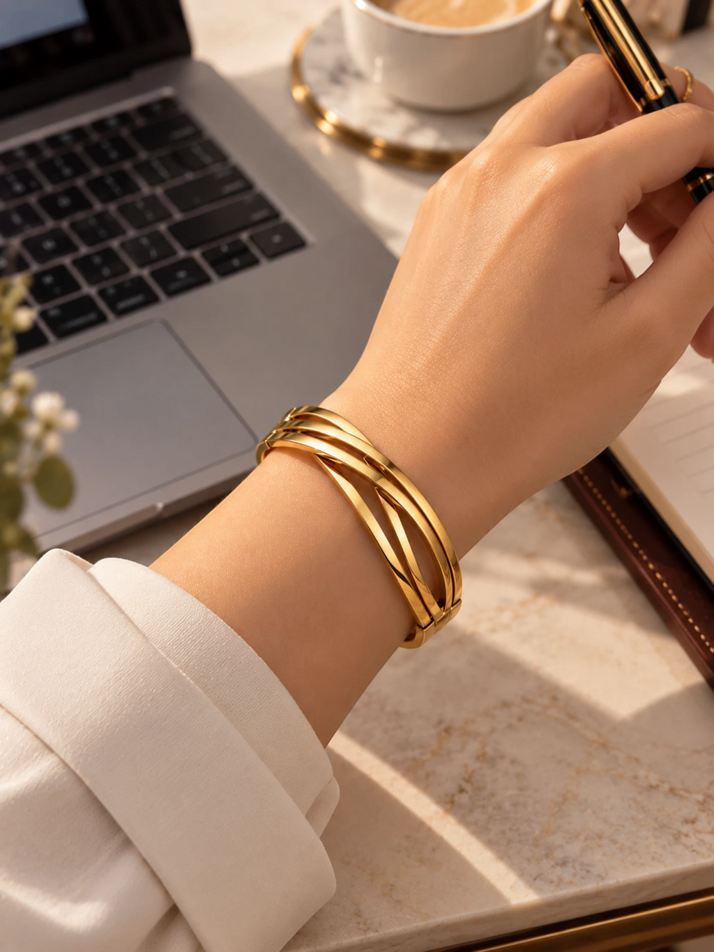 Elara Luxe Bracelet