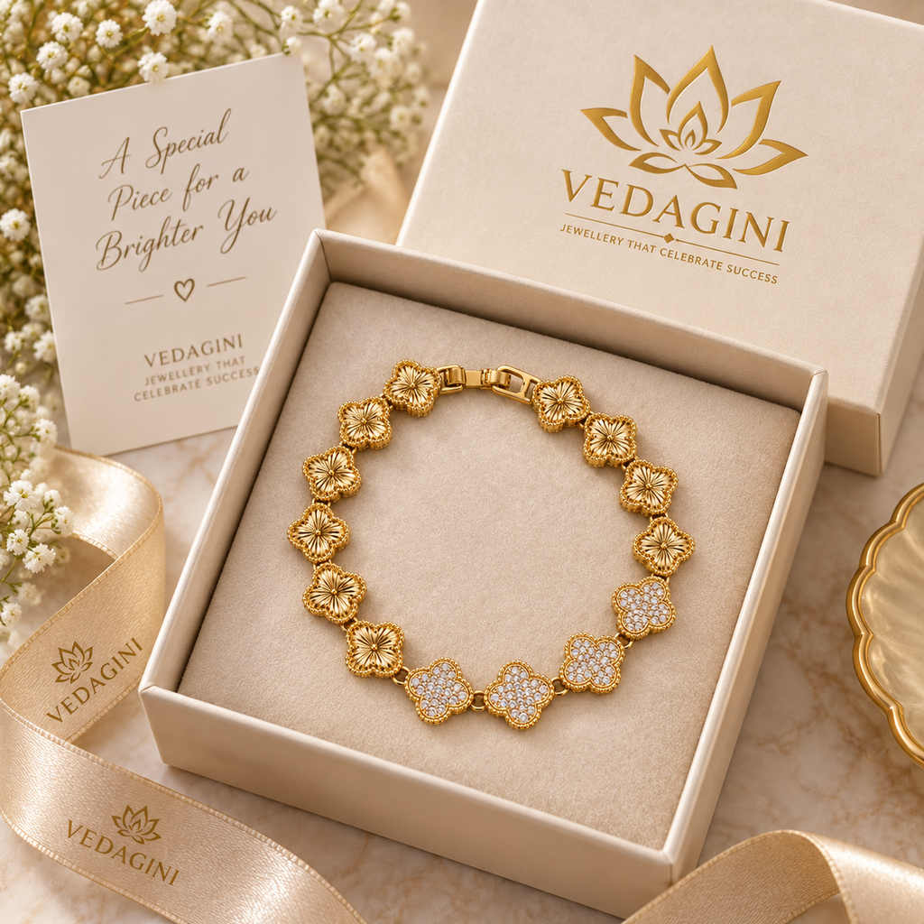 Anti Tarnish Gold Clover Bracelet